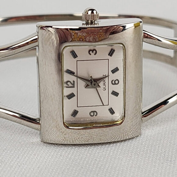 Silver Quartz Hinge Watch - Picture 8 of 9